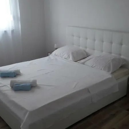 Pearl Pag Apartment